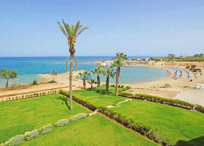 Queen Lydia * Protaras